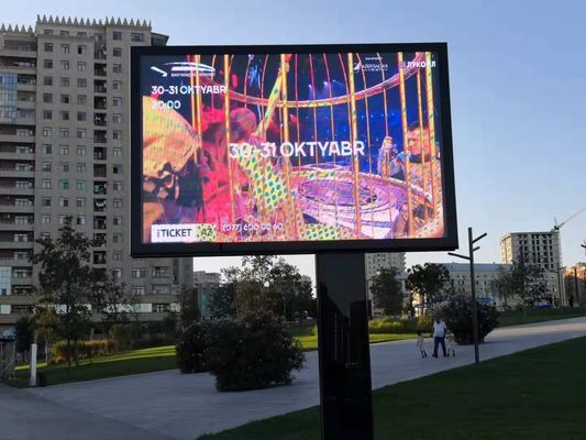 استادیوم HD LED Digital Signage Display برای ورزش 100000 ساعت طول عمر