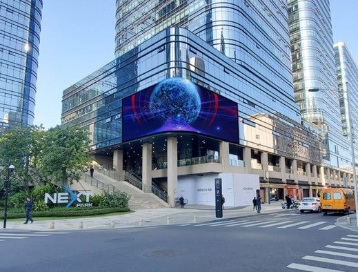 منحنی SMD تبلیغات صفحه نمایش LED IP65 سطح حفاظت 10mm پیکسل Pitch