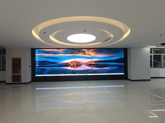 ريزولوشن بالا LED صفحه نمایش نشانه های دیجیتال مرطوب شدن آلومينيوم برای کلاس درس کلیسا