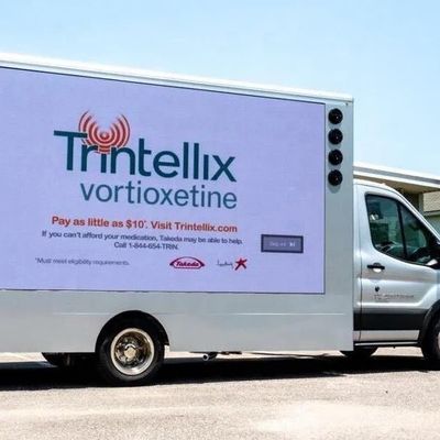 قیمت خوب GCL سفارشی در فضای باز تلفن همراه تبلیغات کامیون ون تریلر P6 6500nits روشنایی آنلاین