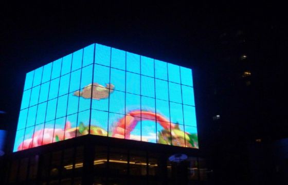 قیمت خوب DIP P15.6 Outdoor Thin, Lightweight And High Light Transmittance Grille Display For Glass Curtain Wall Installation آنلاین